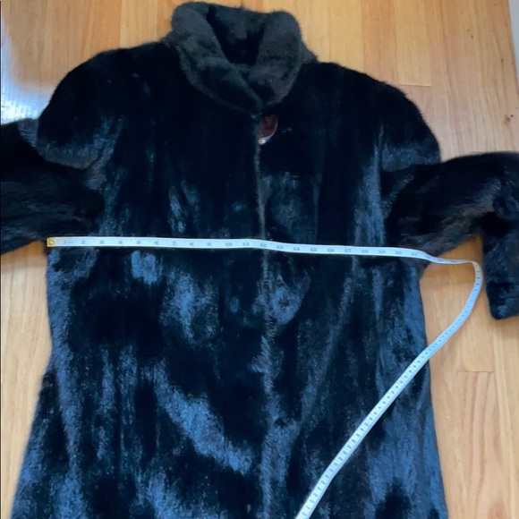 Christian Dior genuine natural mink fur coat - Picture 9 of 16